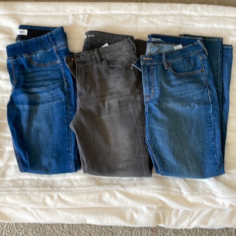Old Navy jeans bundle! Size 8 short